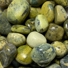Load image into Gallery viewer, Jo's Matcha Magic Body Butter w/ Serpentine Crystal